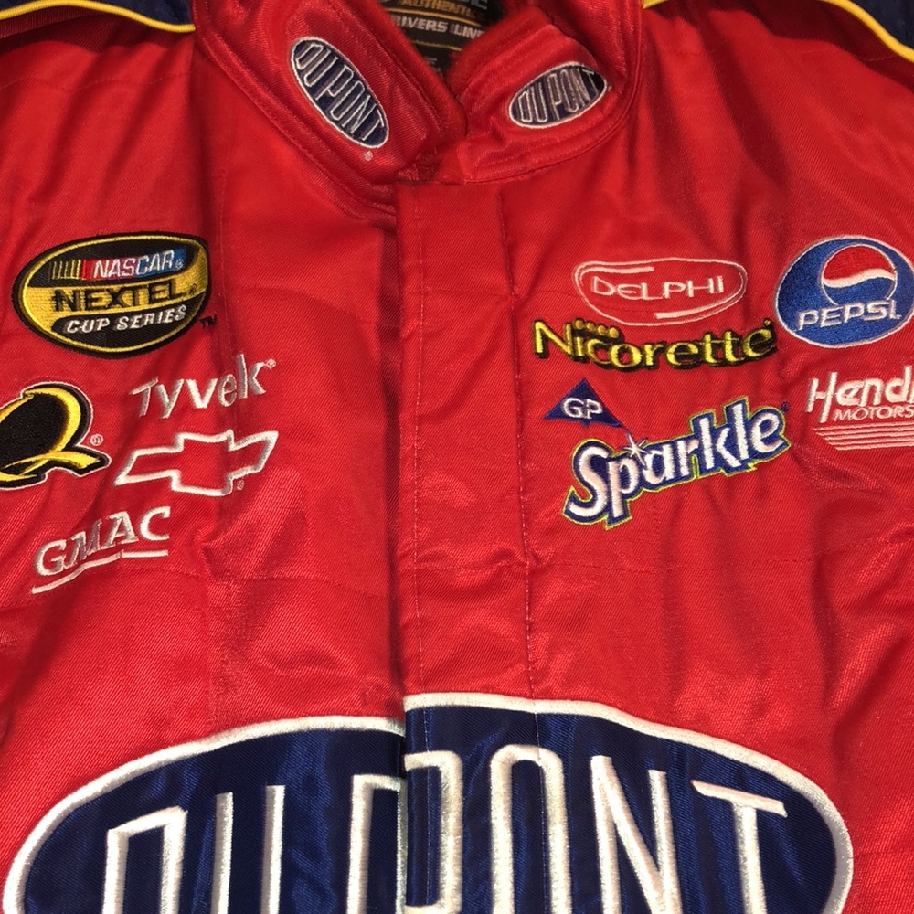 Jeff Gordan Red DuPont Racing Jacket - Picture 10 of 10